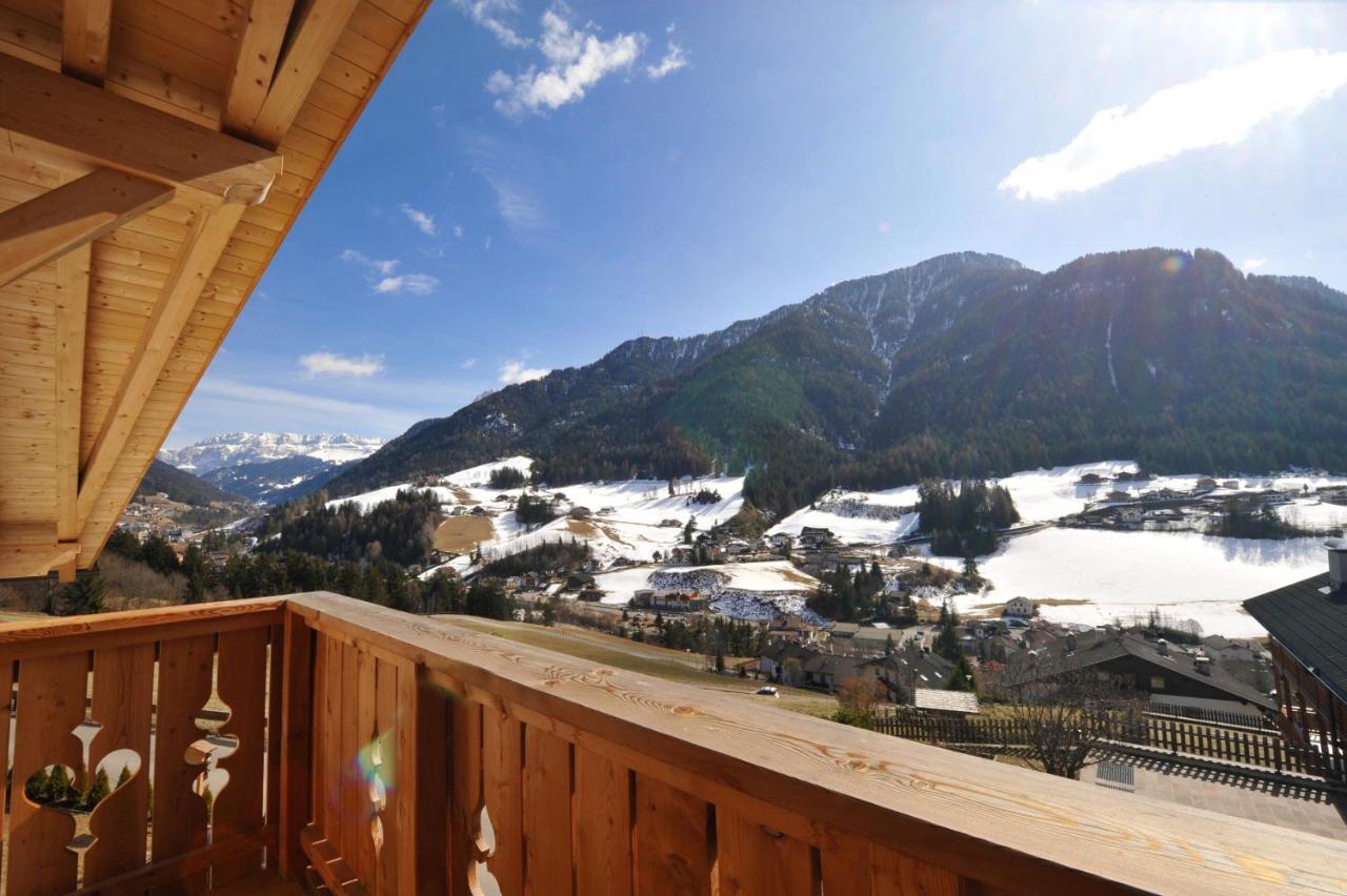 Mountain Apartment Hapeli Ortisei Exteriör bild